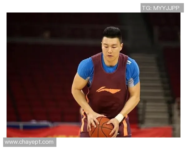 李根：从篮球场上的传奇到人生舞台的奋斗者之路