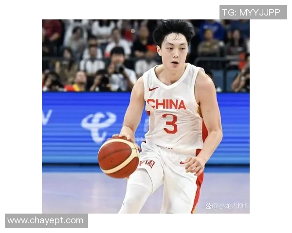 胡明轩的篮球之路：从青涩少年到国家队核心的成长故事