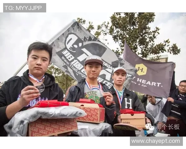 重庆滑板队在马拉松大满贯中的技术表现全解析与点评