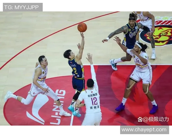 2015年CBA季后赛北京队与上海队激战回顾与精彩瞬间分析 2015年CBA季后赛北京队与上海队激战回顾与精彩瞬间分析